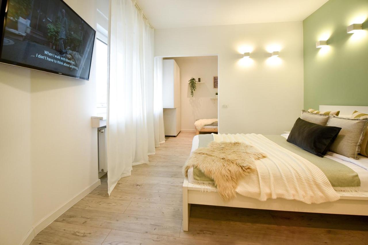 Spacious 1Br In The City Center - Amazing For Extended Stays ブカレスト エクステリア 写真
