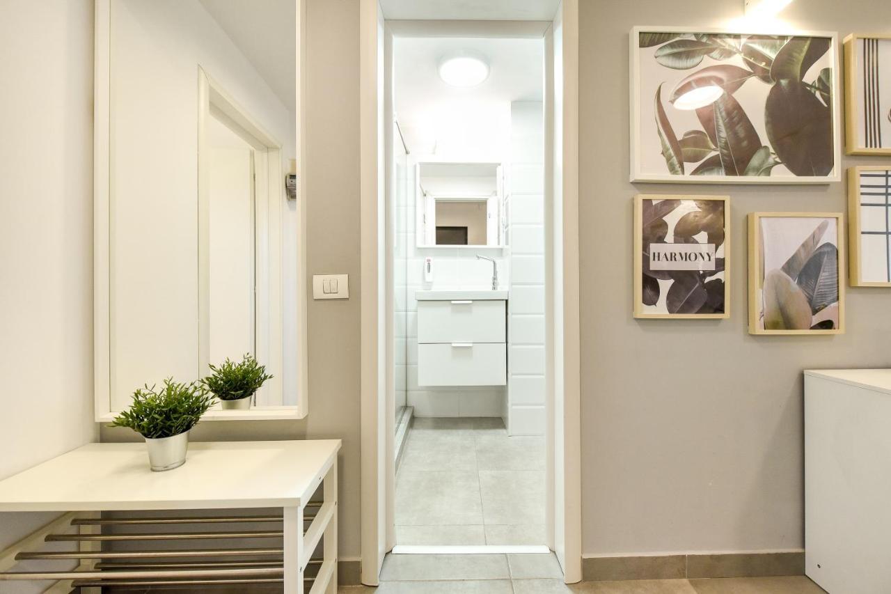 Spacious 1Br In The City Center - Amazing For Extended Stays ブカレスト エクステリア 写真